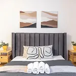 Deluxe & Cozy King St Apartment In The Heart Of Budapest